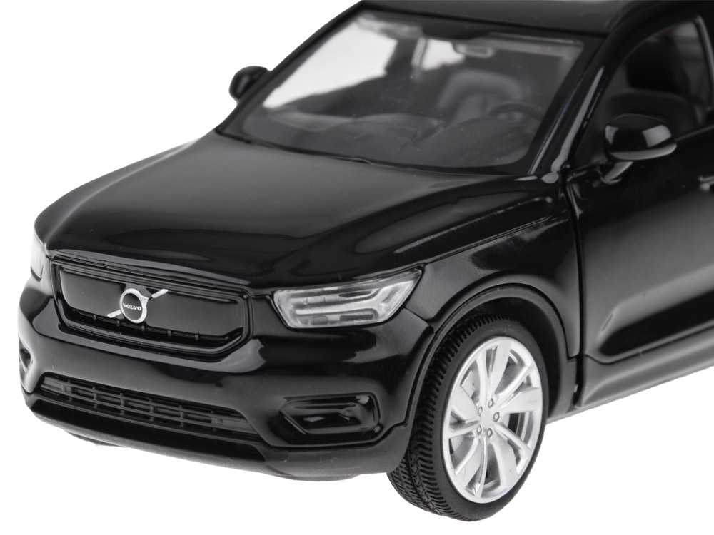 Metalinis automobilio modelis - Volvo xc40 recharge, juodas