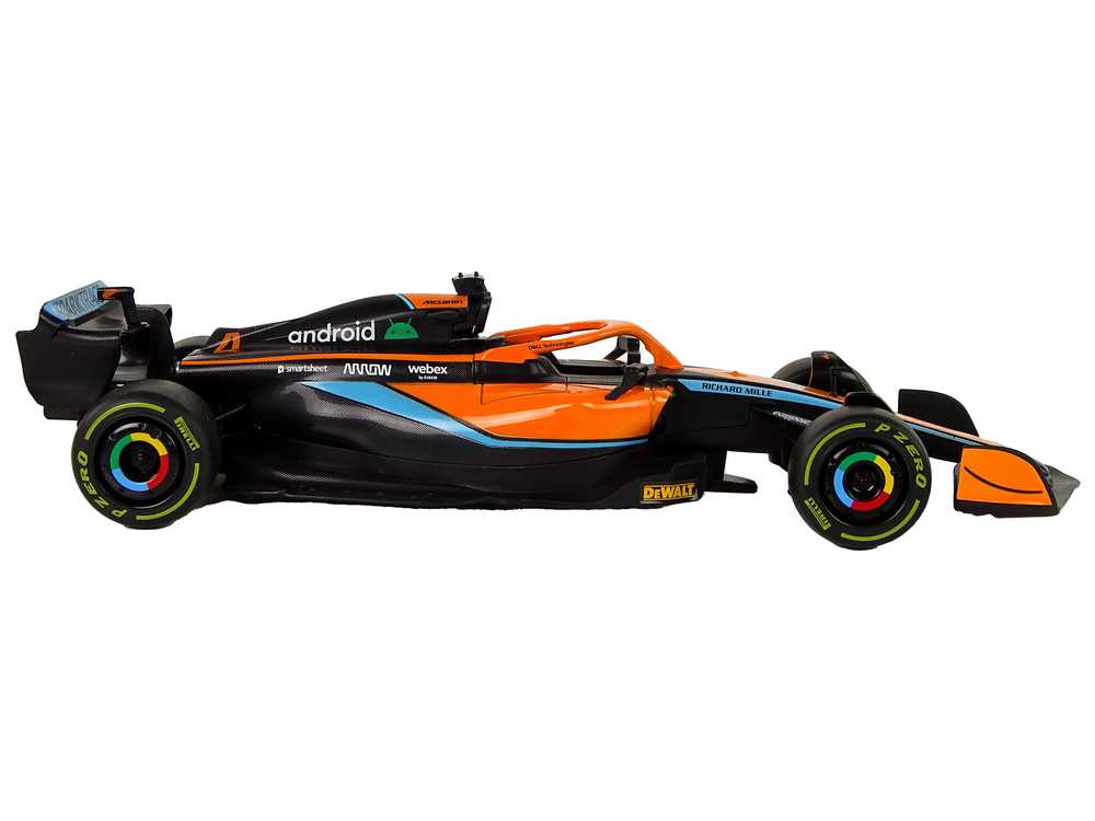 Nuotoliniu būdu valdomas automobilis Mercedes-AMG F1, 1:18, oranžinis