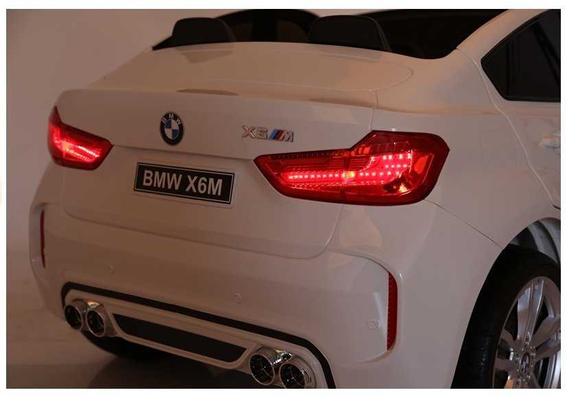 Vienvietis elektromobilis BMW X6M, baltas