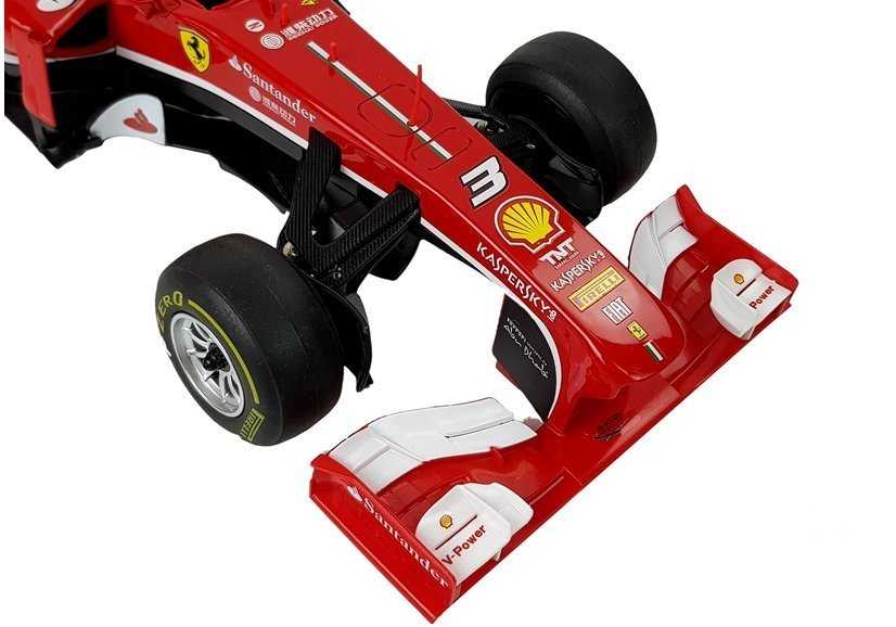 Nuotoliniu būdu valdomas sportinis automobilis Ferrari F138, raudonas